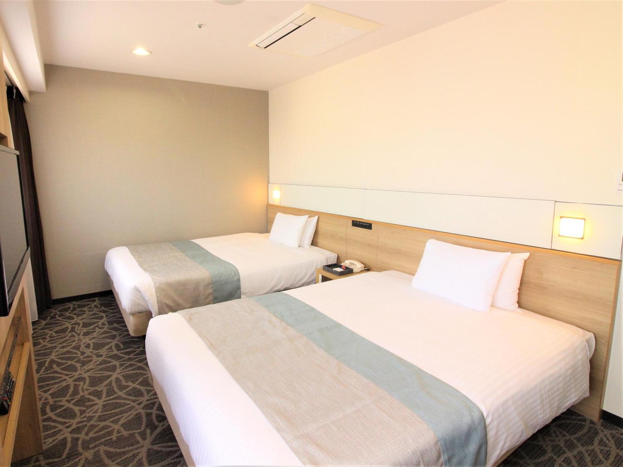 Almont Hotel Naha Omoromachi Exteriör bild